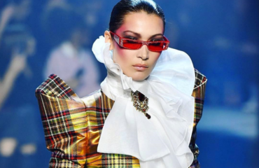 Неделя высокой моды в Париже: Белла Хадид приняла участие в показе Alexandre Vauthier