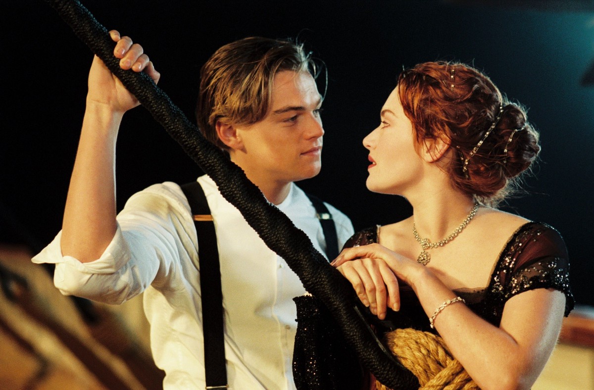 Обнажённая Кейт Уинслет в секс сцене из фильма «Титаник»