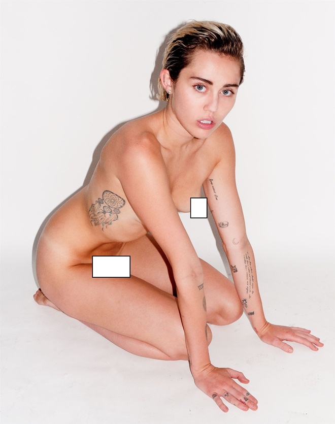 miley-cyrus-exposed-tits-amateur-private-boob-clips