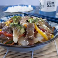 Китайская кухня: как приготовить чоу-мейн с креветками