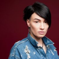 “Четвертый день в политике”: певица Анастасия Приходько опозорилась перед журналистами