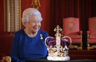 5 модных правил, которые должны соблюдать члены королевских семей