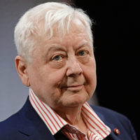 Литвинова, Безруков и другие звезды почтили память Олега Табакова