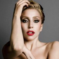 Леди Гага уже не та: певица изменила привычный образ