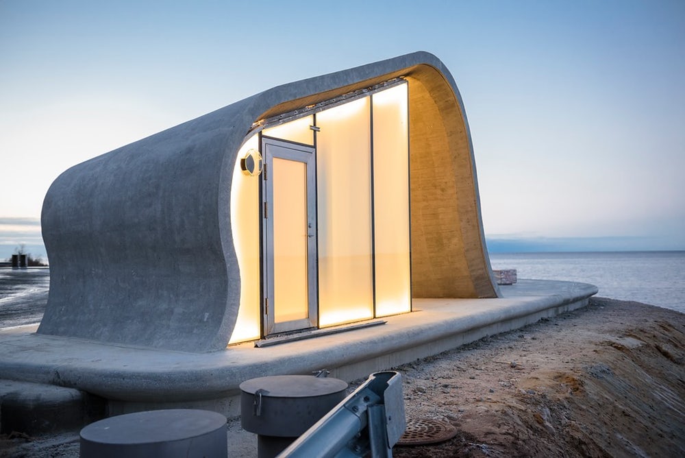 В Норвегии построили самую красивую уборную с видом на море