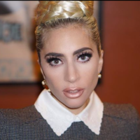 Образ звезды: Леди Гага удивила необычной прической