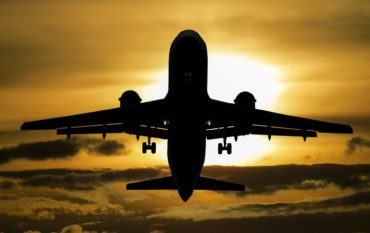 О чем не скажут авиакомпании: топ-7 секретов от Smarter Travel