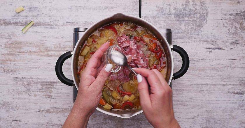 Как приготовить овощной суп-рагу: пошаговый рецепт