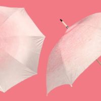 Зонты в виде женской груди: американец представил новый аксессуар