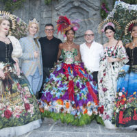 Alta Moda: Dolce & Gabbana устроили сказочный показ на озере Комо