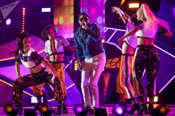 Бакинские гастроли B.Howard и грациозные танцы Ани Лорак: как прошел фестиваль "Жара"