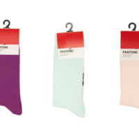 Pantone выпустил коллекцию разноцветных носков