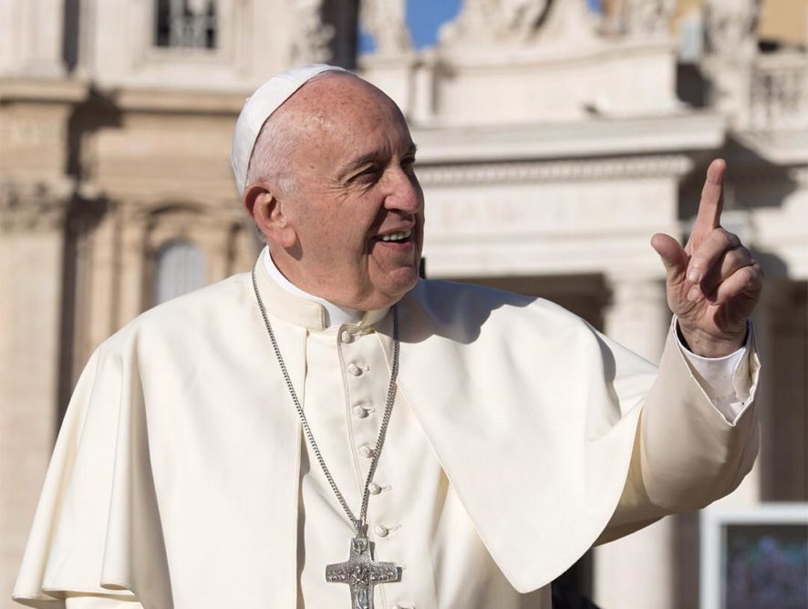 "Никаких табу": Папа Римский сделал откровенное заявление о сексе