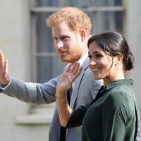 Официально: принц Гарри и Меган Маркл объявили, что сложат с себя королевские обязанности