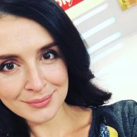 Валентина Хамайко рассказала, что ее старшая дочь сбрила волосы