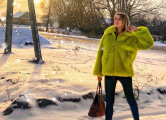 "Богиня лыжни": Леся Никитюк поделилась ироничным зимним видео