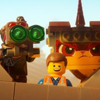 Спасение родного города знаменитыми фигурками: топ-5 причин посмотреть “Lego Фильм 2”