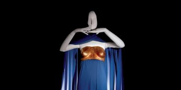 В парижском музее представят 50 платьев от кутюр Ив Сен-Лорана
