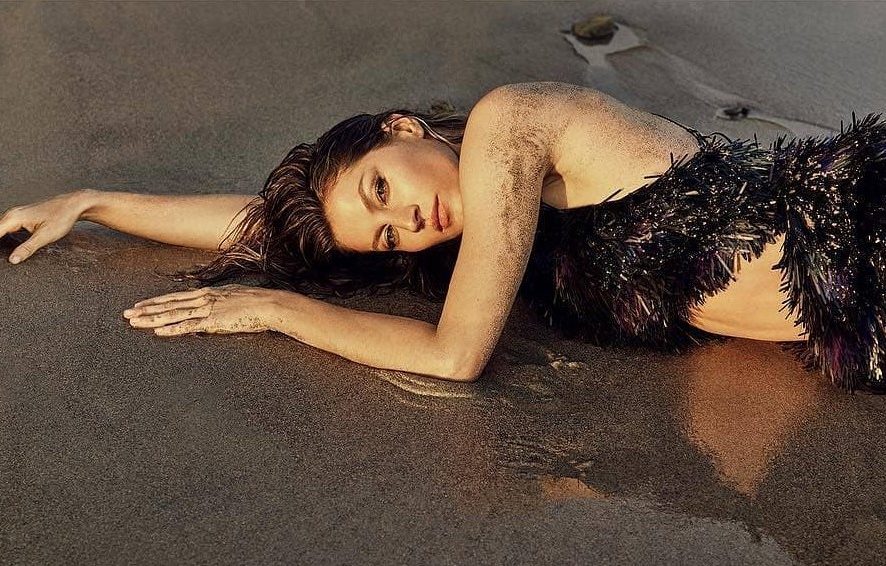Супермодель Жизель Бюндхен снялась в фотосессии для немецкого Vogue