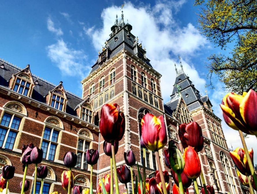 Многочисленные туристы становятся проблемой для Нидерландов