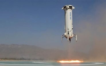 Компания Безоса снова испытала ракету для космических туристов