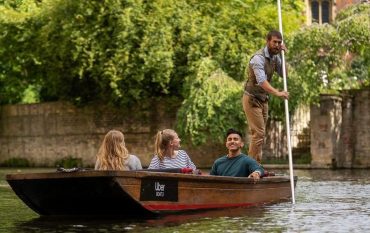 Английская прогулка: в Кембридже предлагают уикенд на Uber Boat