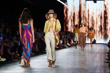 Вышивка, широкополые шляпы, льняные сарафаны: какие тенденции на весну-лето 2020 диктует Милан