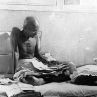 День рождения Махатма Ганди: великие цитаты духовного лидера