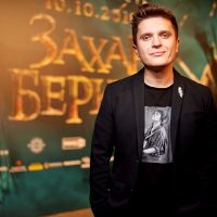 Анатолий Анатолич в новом шоу рассказал, что борется с кризисом