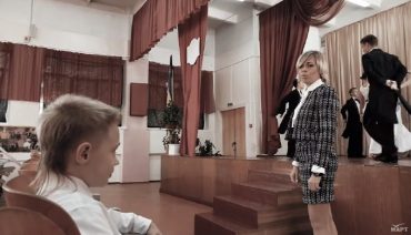 "Зацепила": в Николаеве сняли пародийный клип ко Дню учителя
