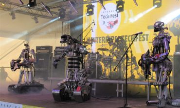 Рок-роботы, трансформеры и летающие бочки: как прошел Interpipe Tech Fest 2019