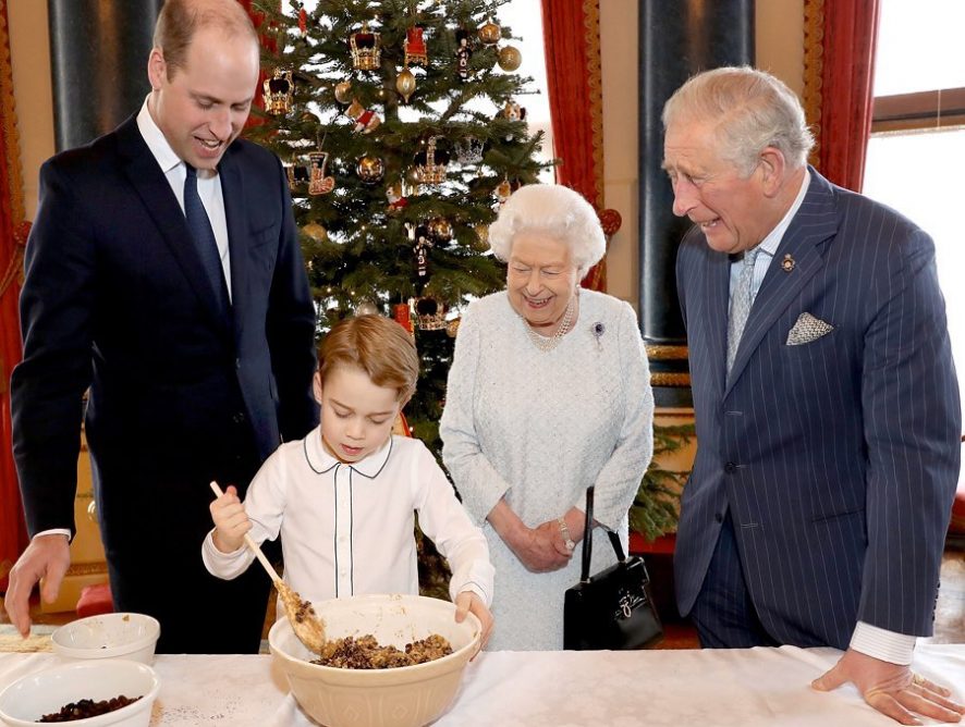 Рождественский пудинг: как королевская семья готовила угощения на праздник