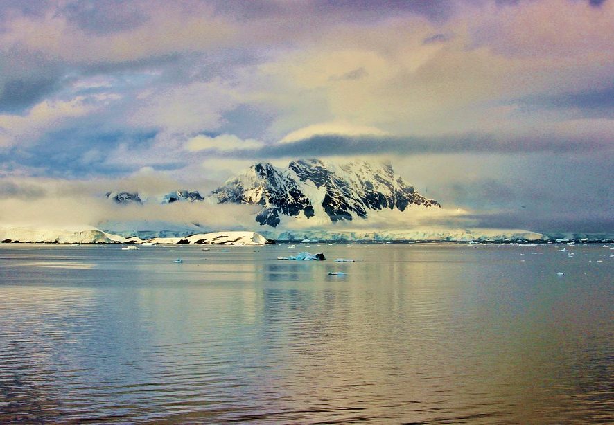 200 лет с открытия Антарктиды: красивейшие фото самого молодого континента Земли