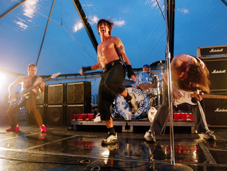 Red Hot Chili Peppers выступили с Джоном Фрушанте впервые за 13 лет