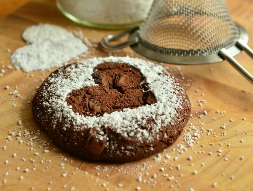 Как приготовить шоколадное печенье ко Дню влюбленных: пошаговый рецепт