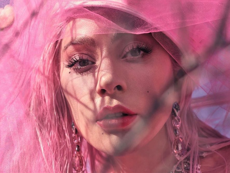 Брак, дети и больше музыки: Леди Гага рассказала, чего хочет от жизни