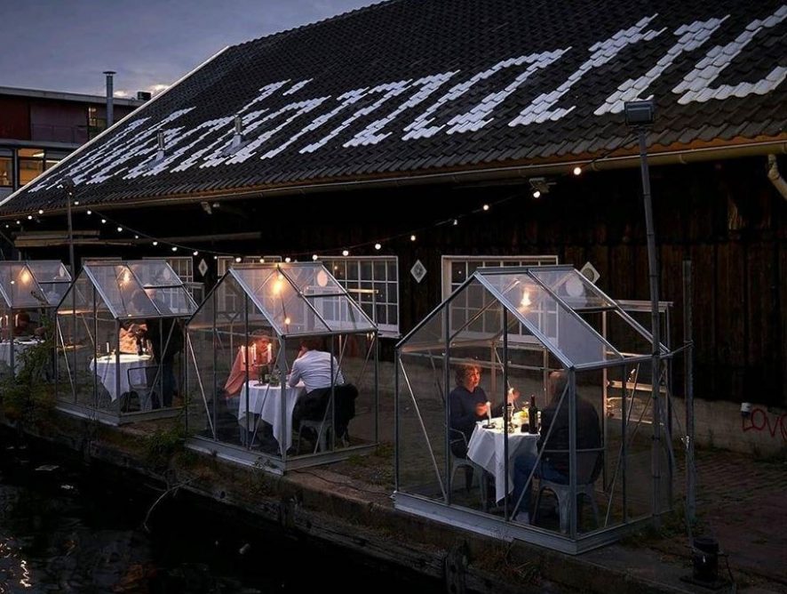 Социальная дистанция: ресторан в Амстердаме пригласит гостей в теплицы