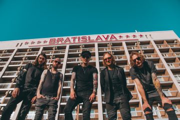 "Все з початку": рок-группа O.TORVALD даст вертикальный концерт в Киеве