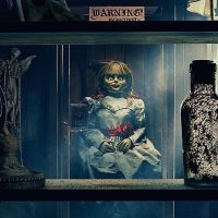 Аннабель на месте: владелец музея опроверг “побег” зловещей куклы