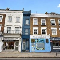 В Лондоне продают самый узкий дом в городе
