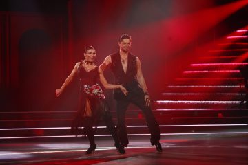 "Танці з зірками 2020": видео выступлений всех участников девятого эфира