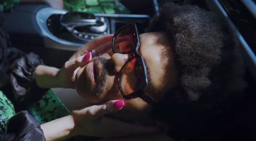 "Too Late": The Weeknd выпустил абсурдный и жуткий клип