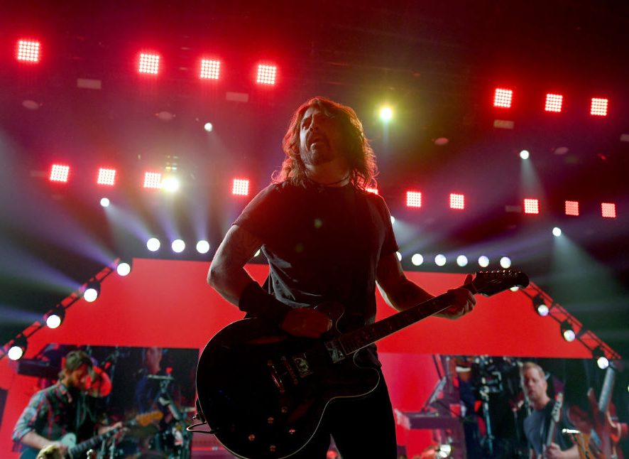 Foo Fighters опубликовали первый сингл "Shame Shame" с будущего альбома