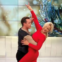 Лилия Ребрик с мужем исполнили страстное танго в прямом эфире