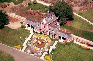 Знаменитое ранчо Майкла Джексона купил американский миллиардер
