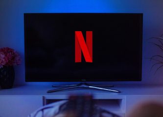 Netflix намалює аніме-серіал про розкрадачку гробниць Лару Крофт