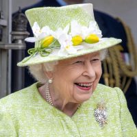 Королева Єлизавета II відмовилась від премії “Старенька року”