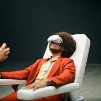 Ретро і футуризм: TVORCHI випустили кліп з віртуальною реальністю