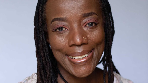 Зімбабвійська письменниця стала лауреатом премії PEN Pinter Prize 2021