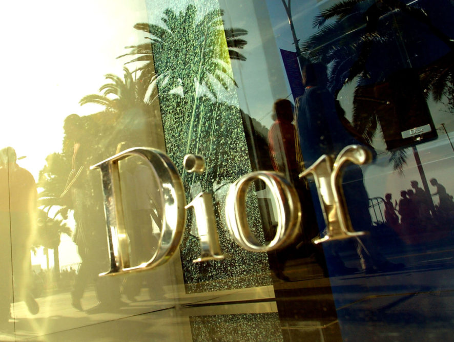Гравці футбольного клубу "Парі Сен-Жермен" тепер будуть носити форму Dior